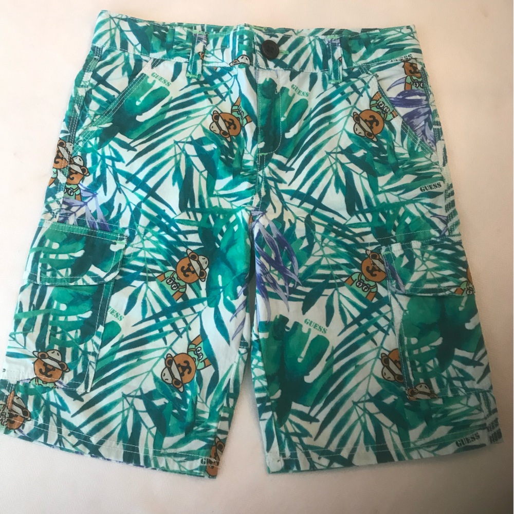 Guess Little Boys Digital Palm And Bear Printed Cargo Shorts NWOT
